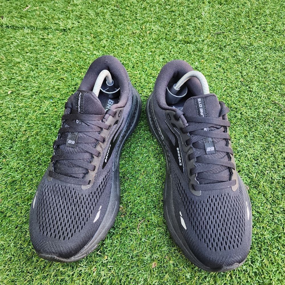 BROOKS ADRENALINE GTS 23 - Women's Sneakers - SIZE 9.5B - Picture 2 of 9